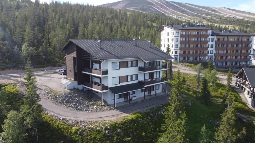 Yllaes 102 Ylläsjärvi