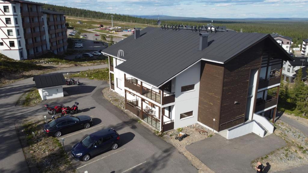Yllaes 102 Appartement