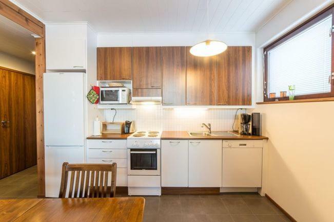Yllaes 102 Apartment